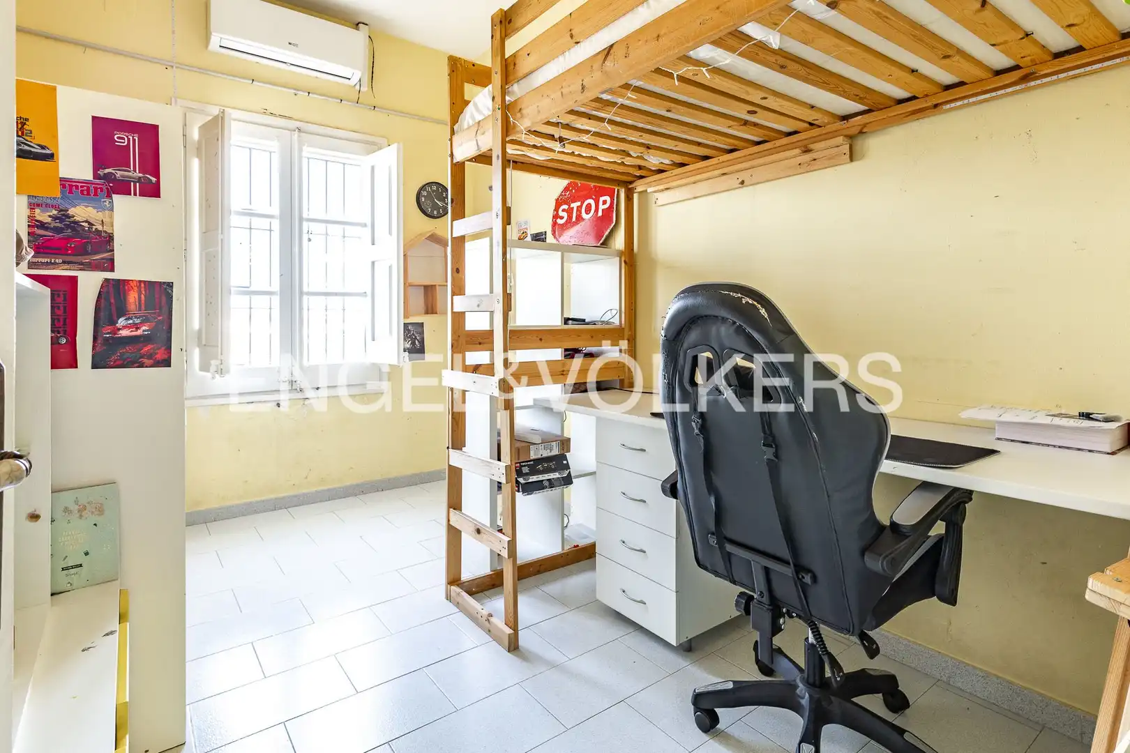 Bedroom of Houses for rent in El Masnou  with Air Conditioner, Heating and Furnished