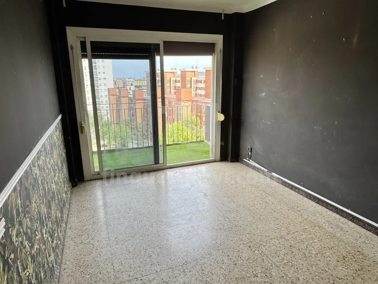 Terraza de Piso en venta en L'Hospitalet de Llobregat con Balcón
