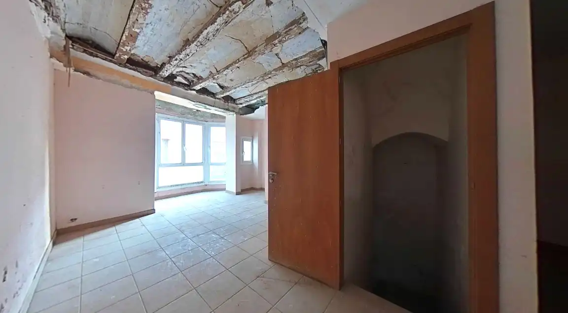 House with terrace for sale in Carrer Sitjar, imagen 8