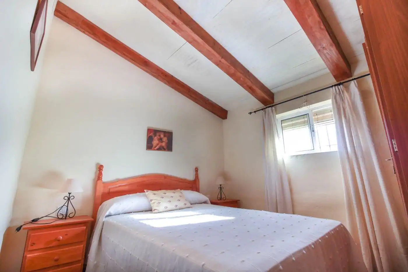Habitación de Finca rústica en venta en Salvatierra de los Barros con Jardín privado, Terraza y Trastero