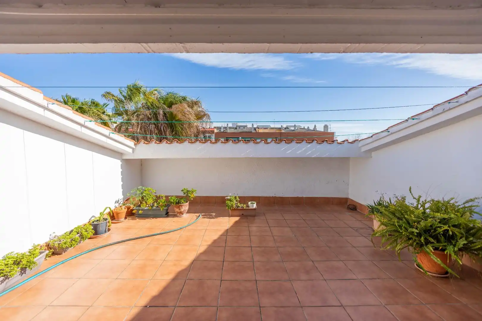 Maison mitoyenne avec terrasse à vendre à La Geltrú - Sant Jordi, imagen 2