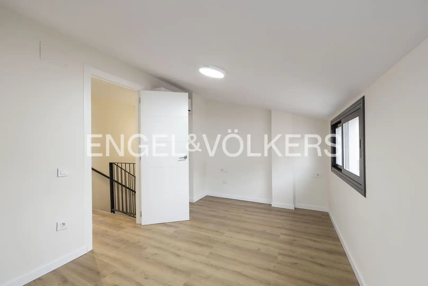 Dúplex amb terrassa en venda a Santa Perpètua de Mogoda, imagen 16