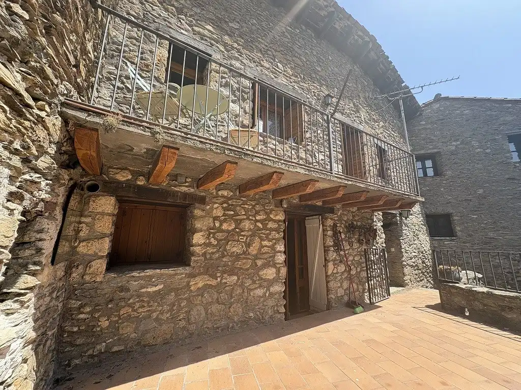 Casa rustica con terrazza in vendita a Camprodon, imagen 6