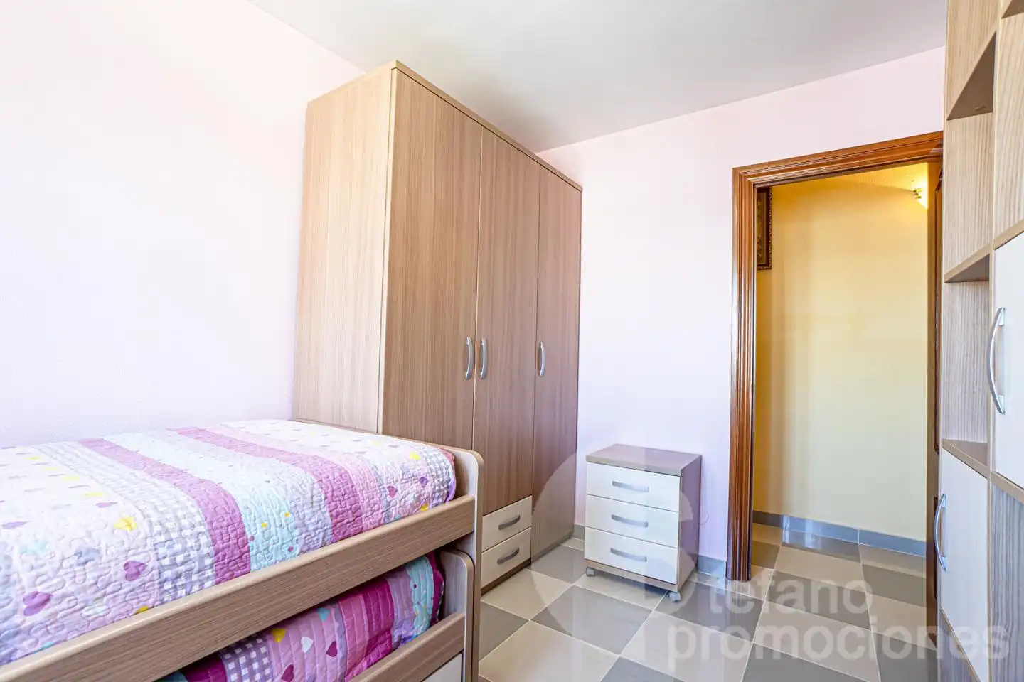 Habitación de Piso de alquiler en Málaga con Aire acondicionado, Terraza y Amueblado