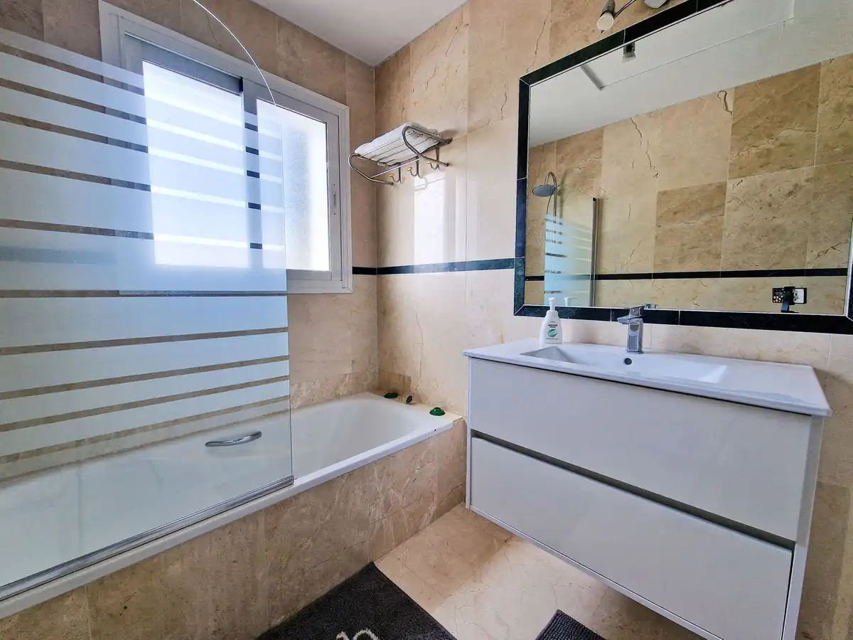 Chalet en venta en Calle Azahar 36, imagen 12