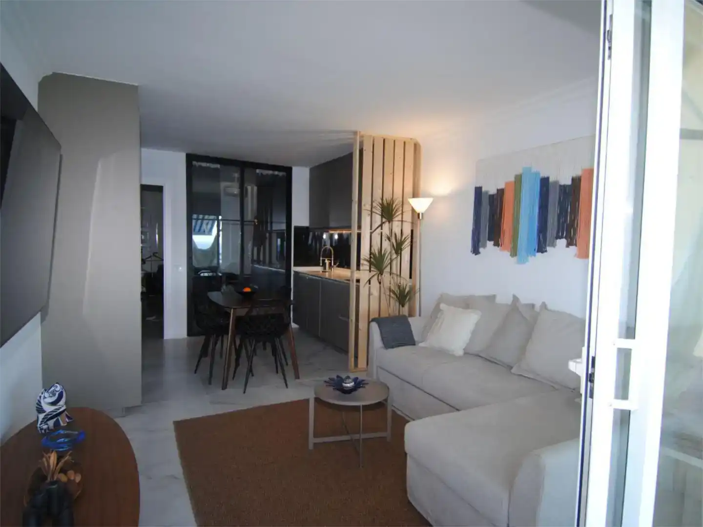 Wohnzimmer von Wohnungen zur Miete in Los Realejos mit Schwimmbad und Balkon