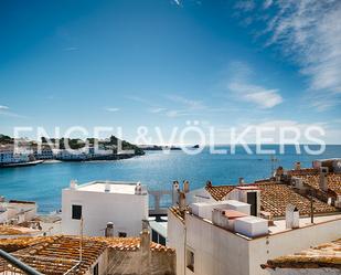 Vista exterior de Apartament en venda en Cadaqués amb Aire condicionat, Terrassa i Balcó