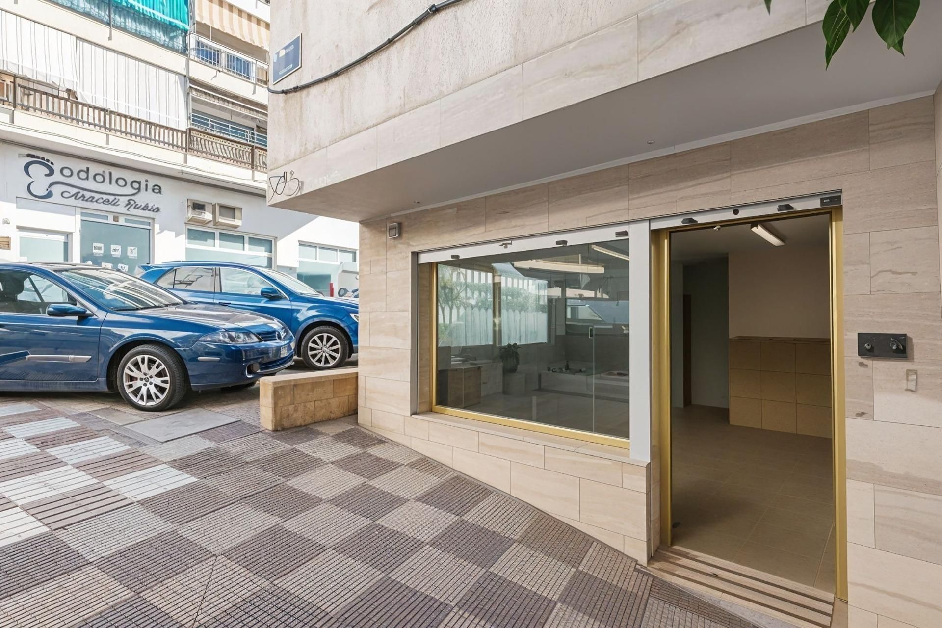 Local en venda en Marbella