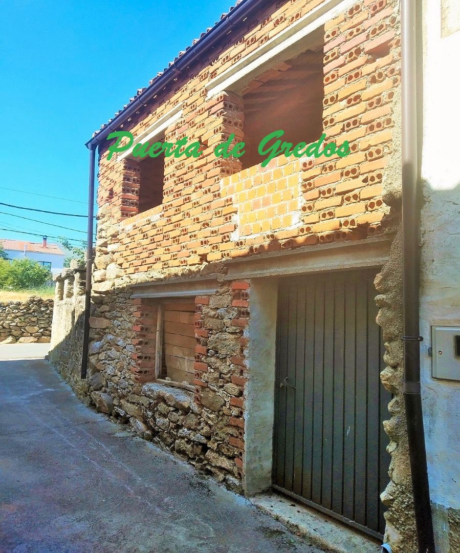 Jardín de Casa o chalet en venta en Condado de Castilnovo