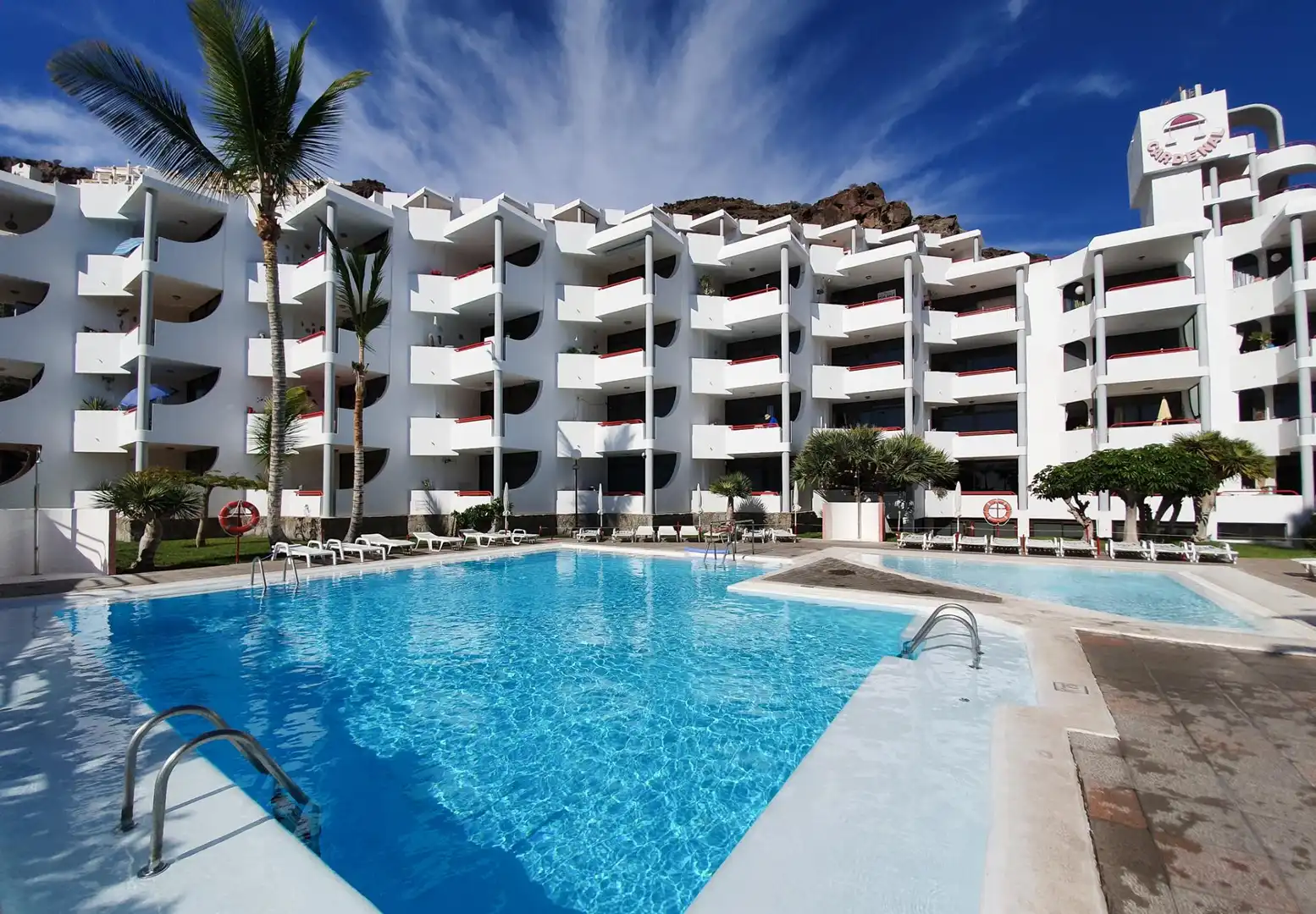 Vista exterior de Apartament de lloguer en Mogán amb Moblat, Balcó i Piscina comunitària