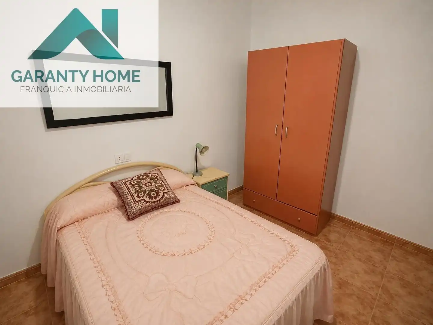 Habitación de Casa o chalet en venta en Martos con Jardín privado, Trastero y Piscina