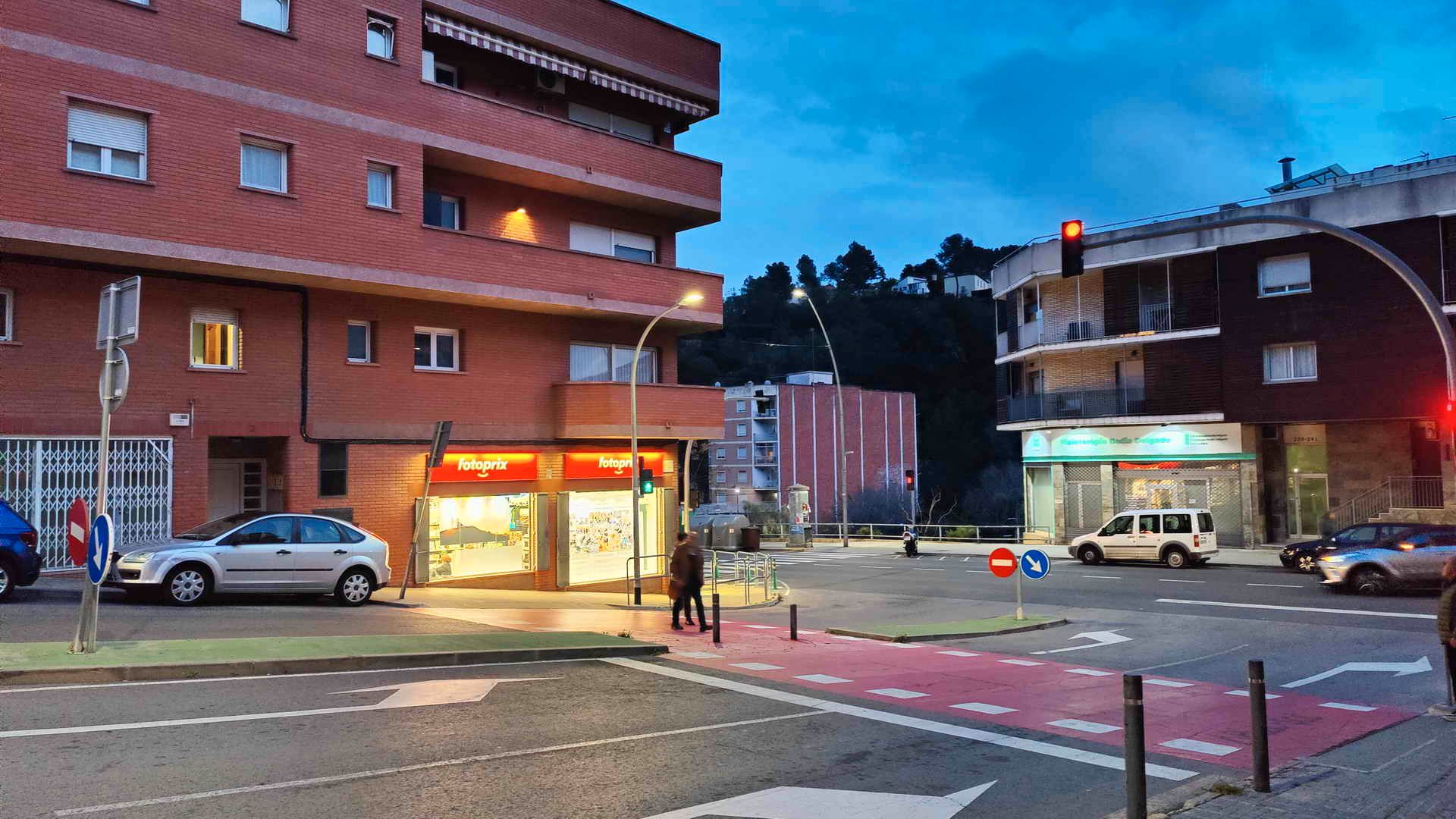 Exterior view of Garage for sale in Vallirana