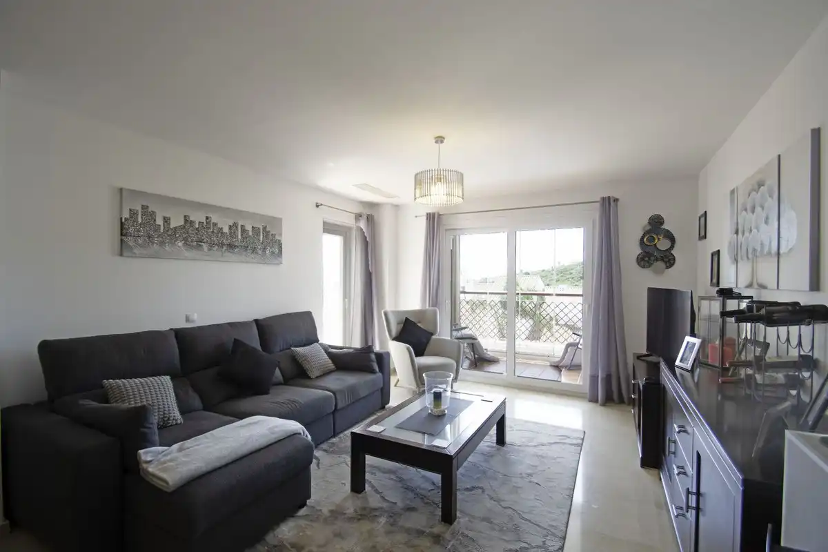 Appartement compact avec piscine à vendre à La Alcaidesa, imagen 7