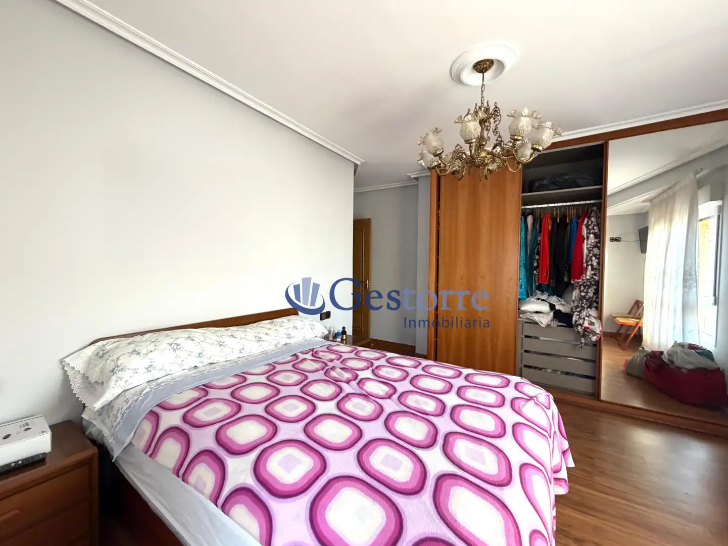 Schlafzimmer von Wohnung zum Verkauf in Gijón  mit Heizung und Balkon