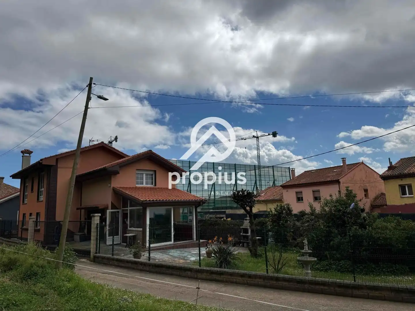 Exterior view of Houses for sale in Avilés  with Heating, Private garden and Parquet flooring