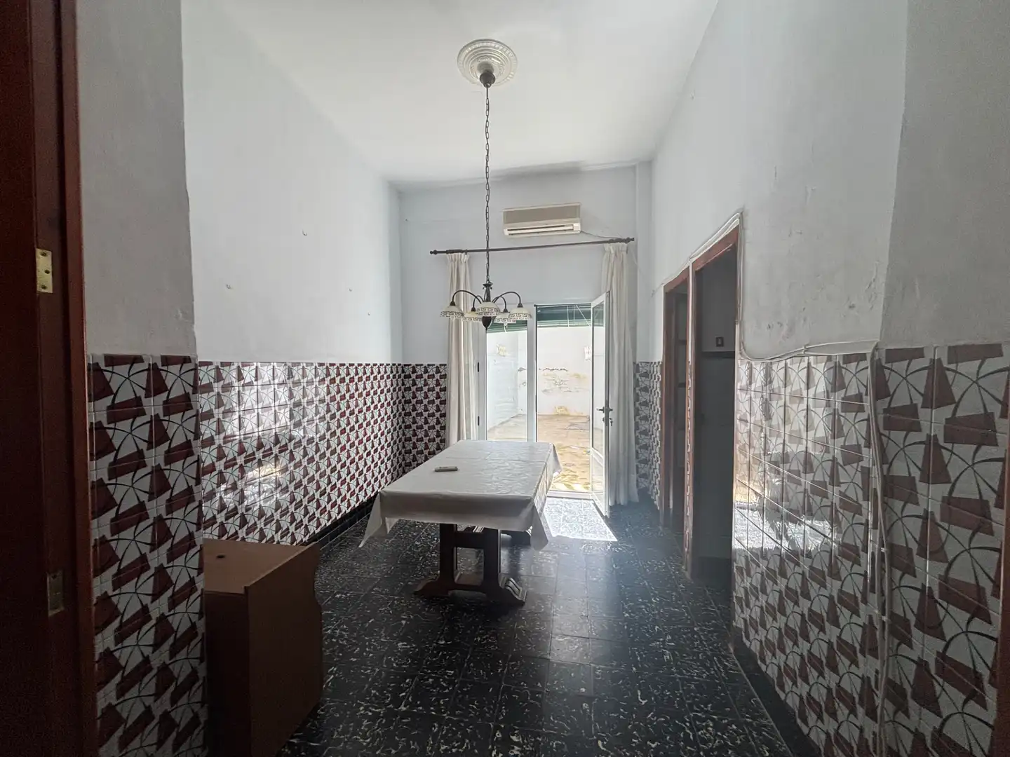 Cuina de Casa o xalet en venda en Llaurí amb Aire condicionat, Jardí privat i Terrassa