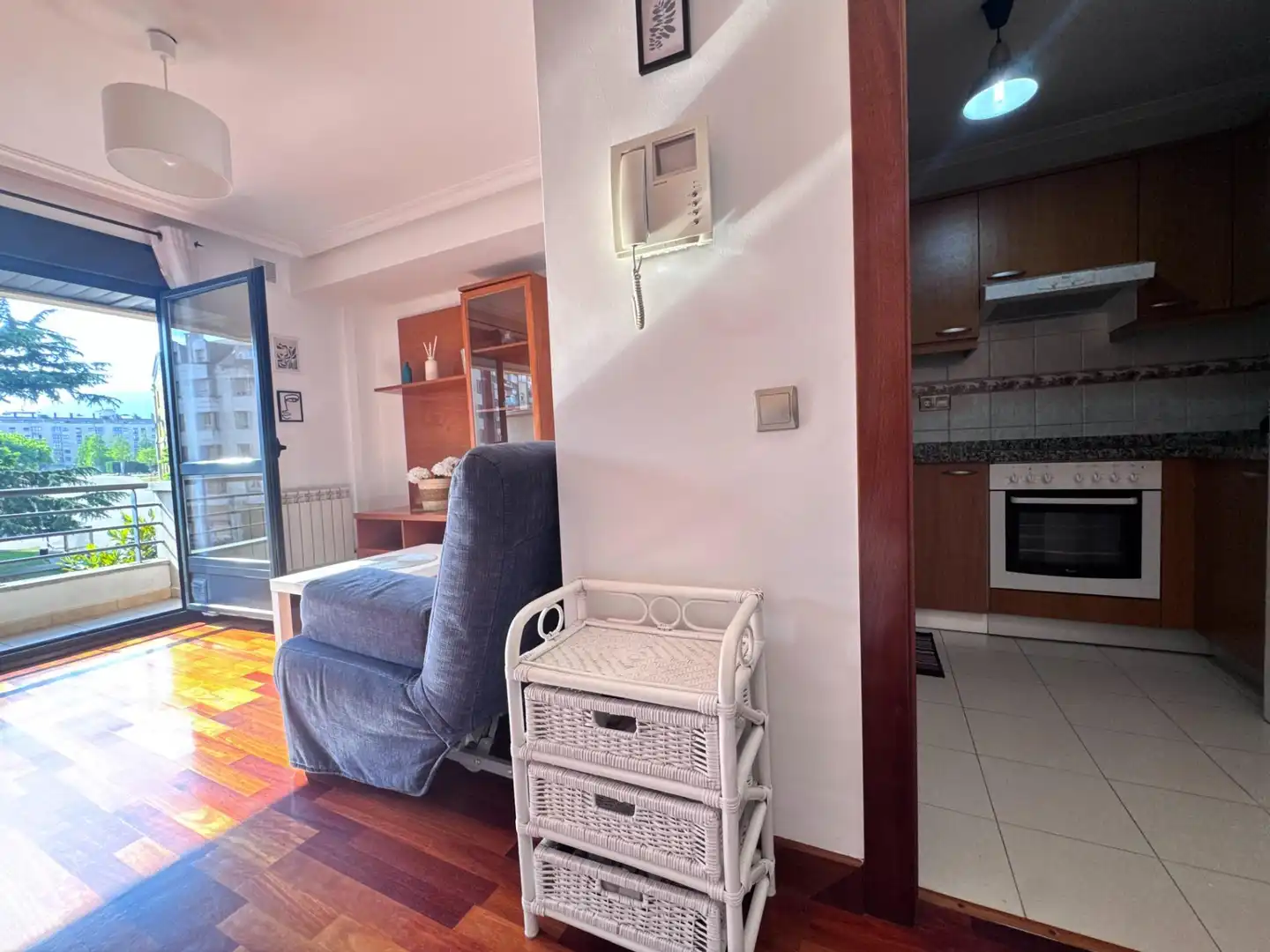 Living room of Study for sale in Oviedo   with Heating, Storage room and Balcony