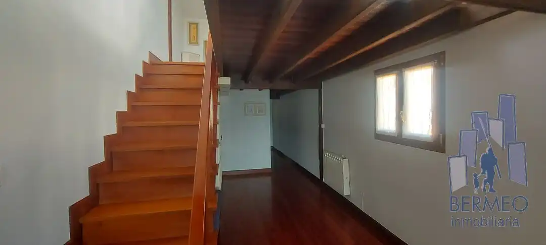 Piso en venta en Bermeo con Calefacción y Balcón
