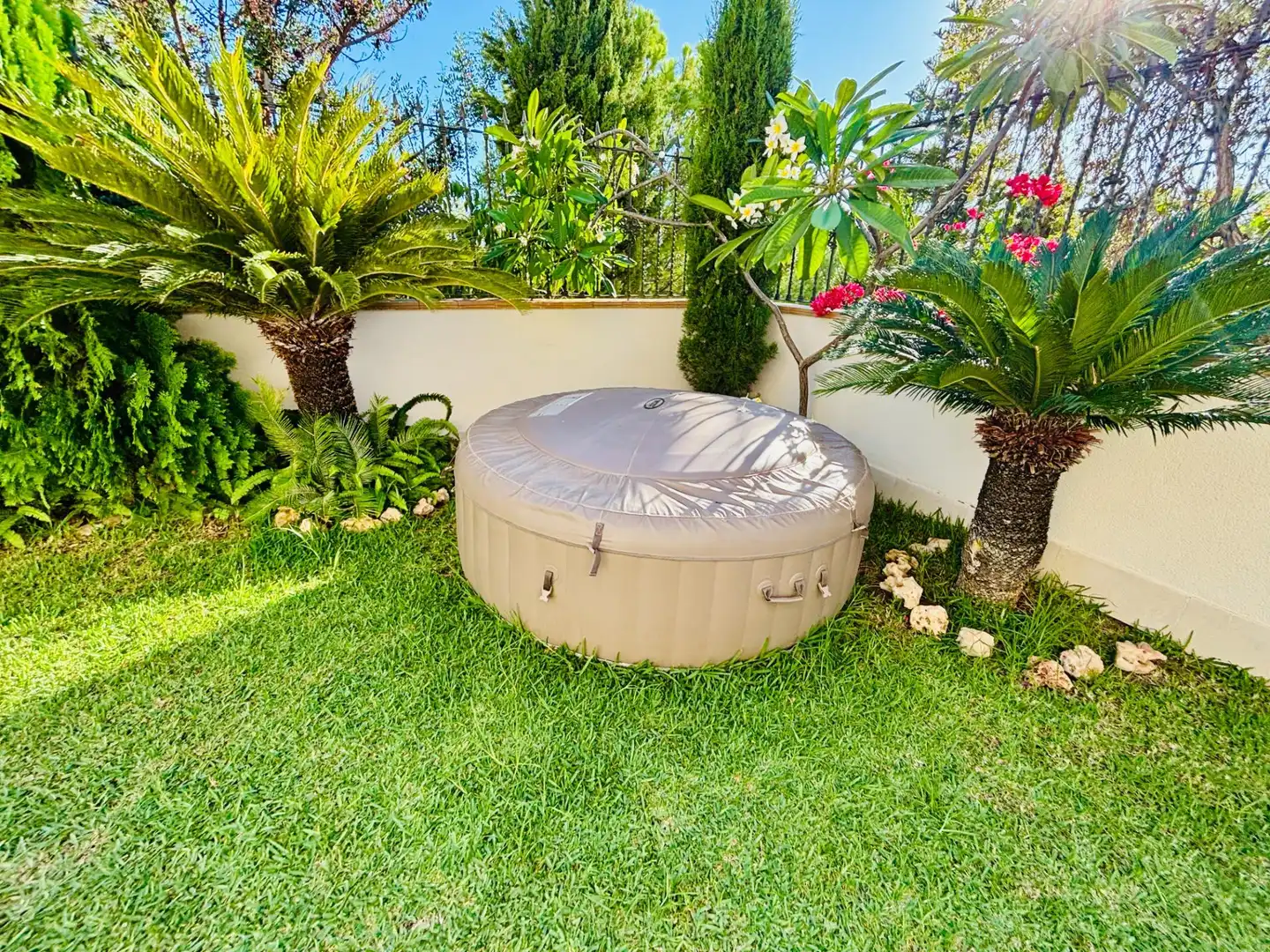 Jardín de Planta baja en venta en Centro