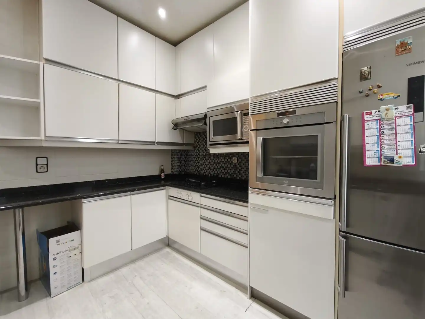 Cocina de Piso en venta en Madrid con Balcón y Alarma