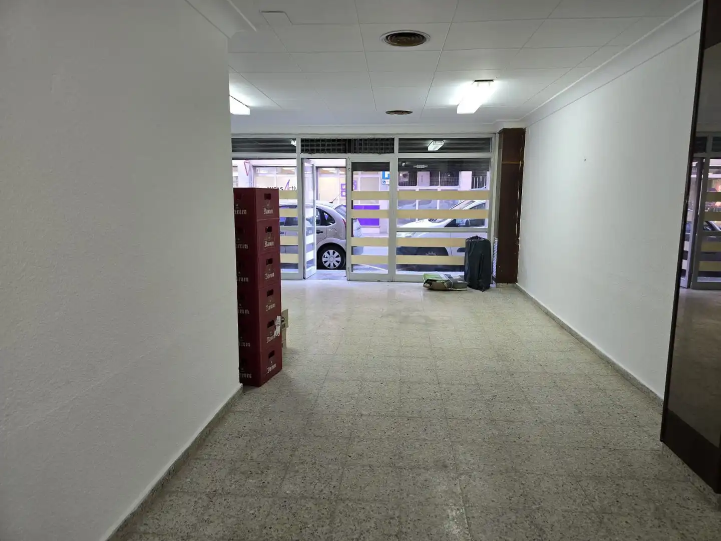 Local commercial à vendre à Sant Narcís, imagen 2