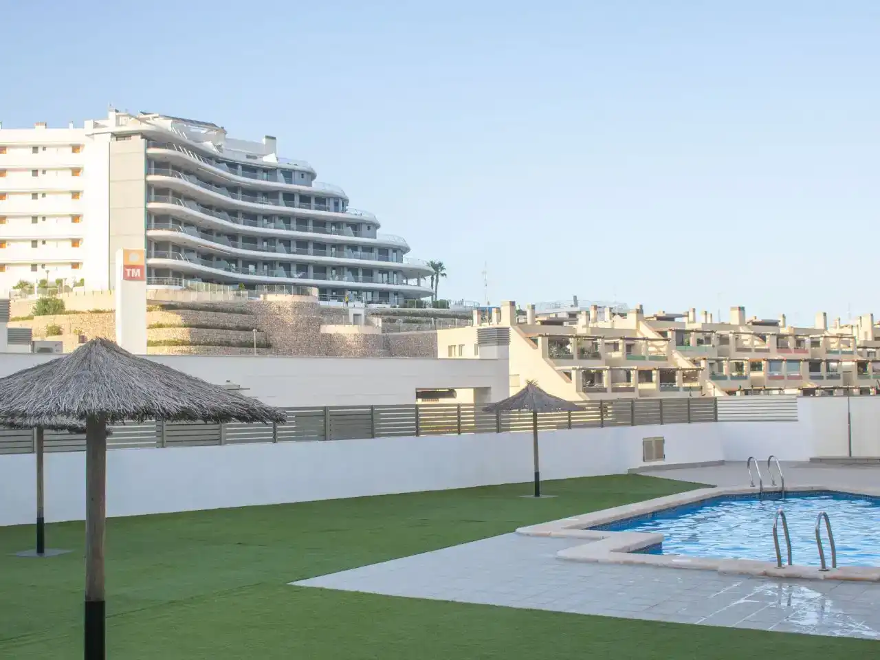 Piscina de Pis en venda en Elche / Elx amb Aire condicionat