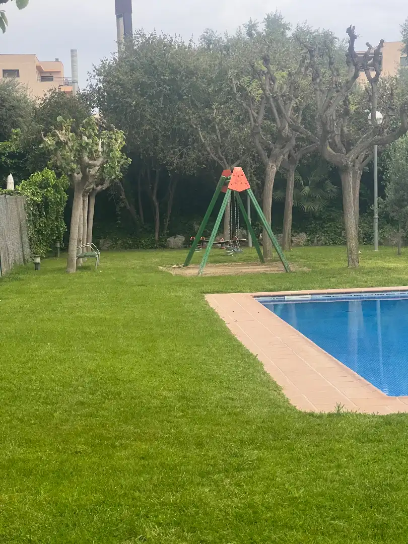 Schwimmbecken von Dachboden zum Verkauf in Salou mit Klimaanlage, Heizung und Privatgarten