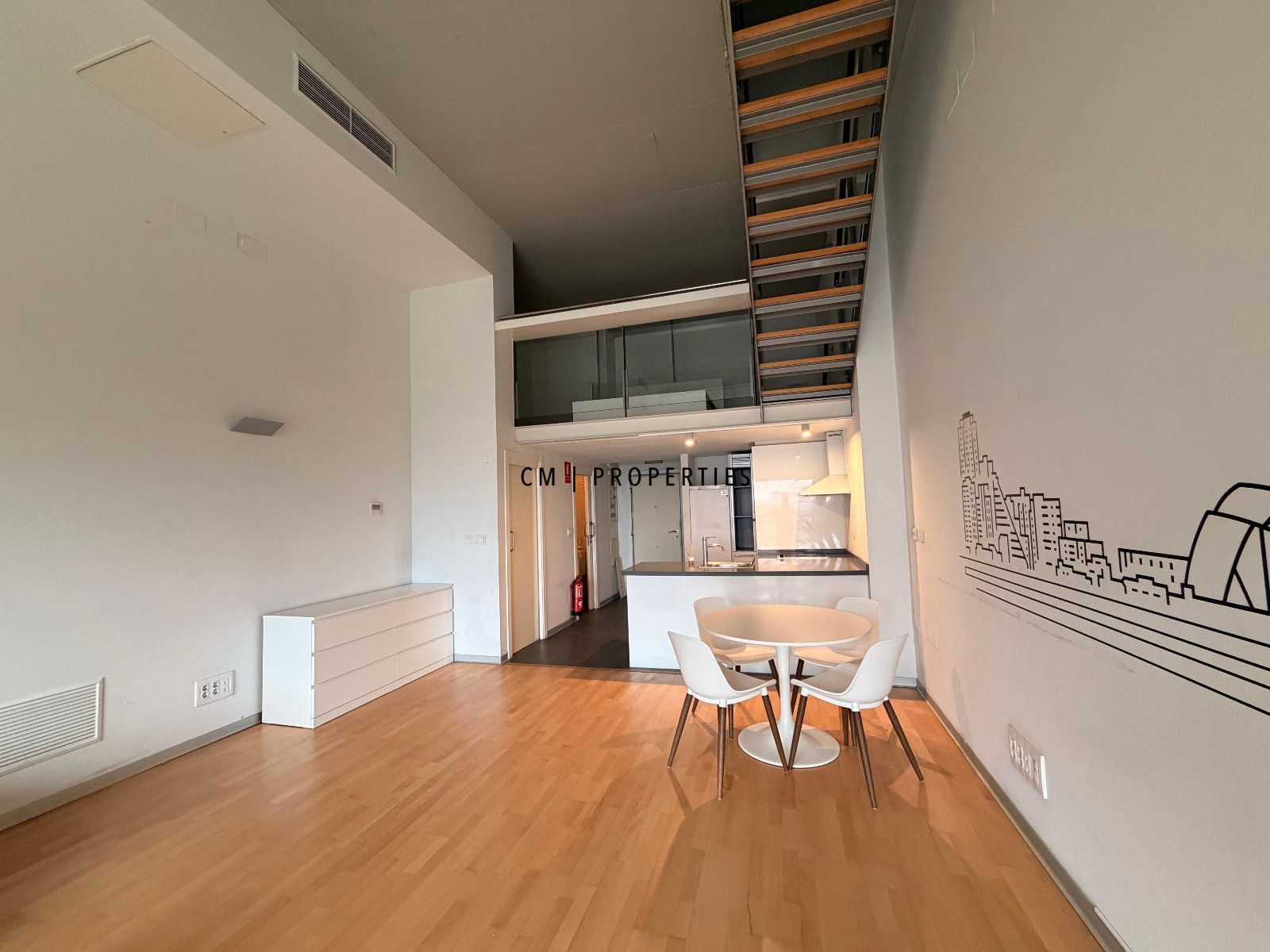 Sala d'estar de Àtic de lloguer en  Valencia Capital amb Aire condicionat, Calefacció i Parquet