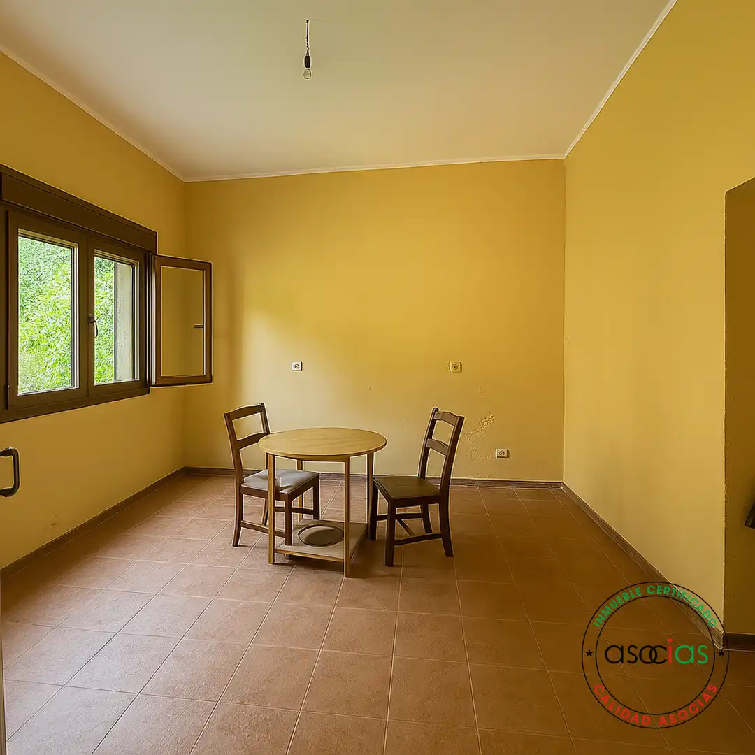 Comedor de Local en venta en Teverga con Amueblado