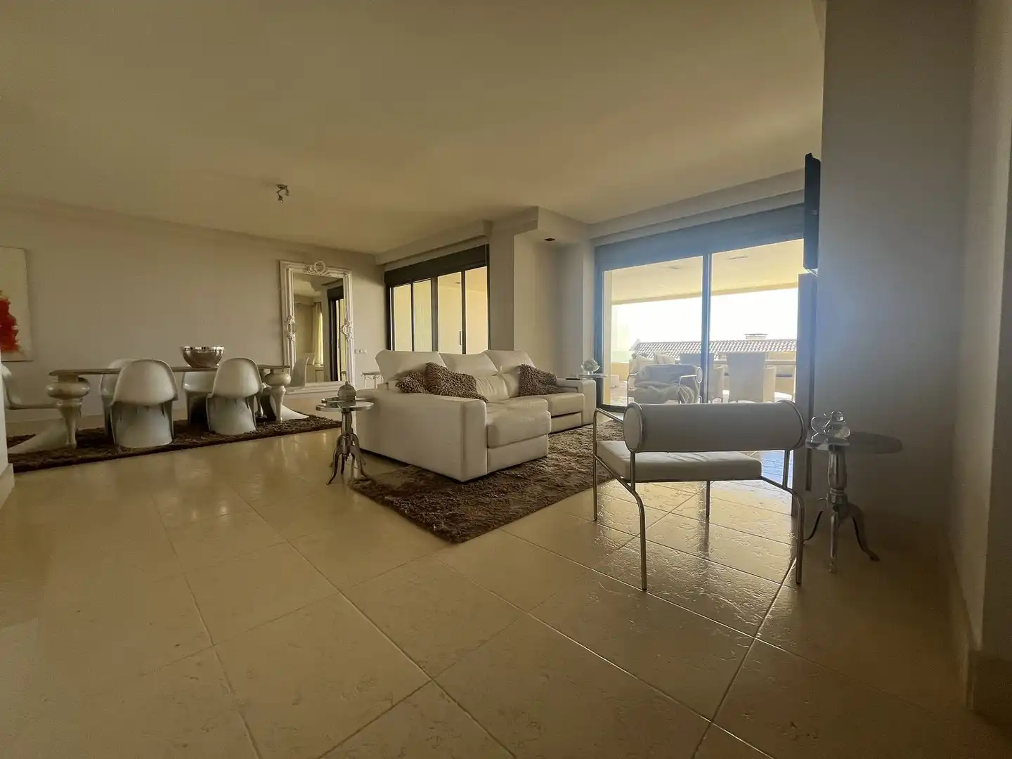 Wohnung mit Pool zum Verkauf in Carretera de Lomas de Marbella 7J, imagen 4