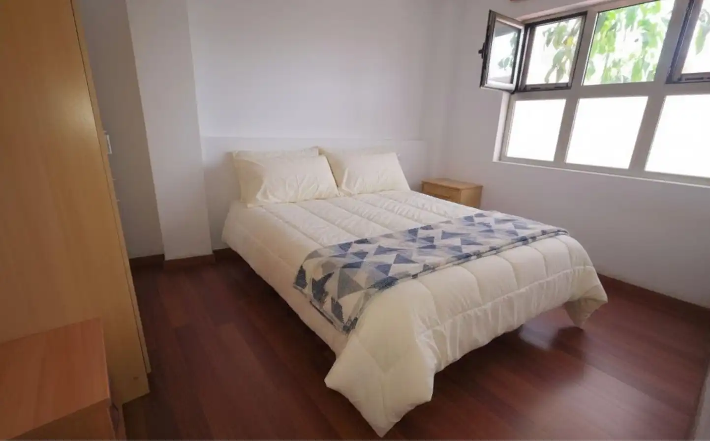Habitación de Piso de alquiler en Telde con Aire acondicionado, Amueblado y Horno