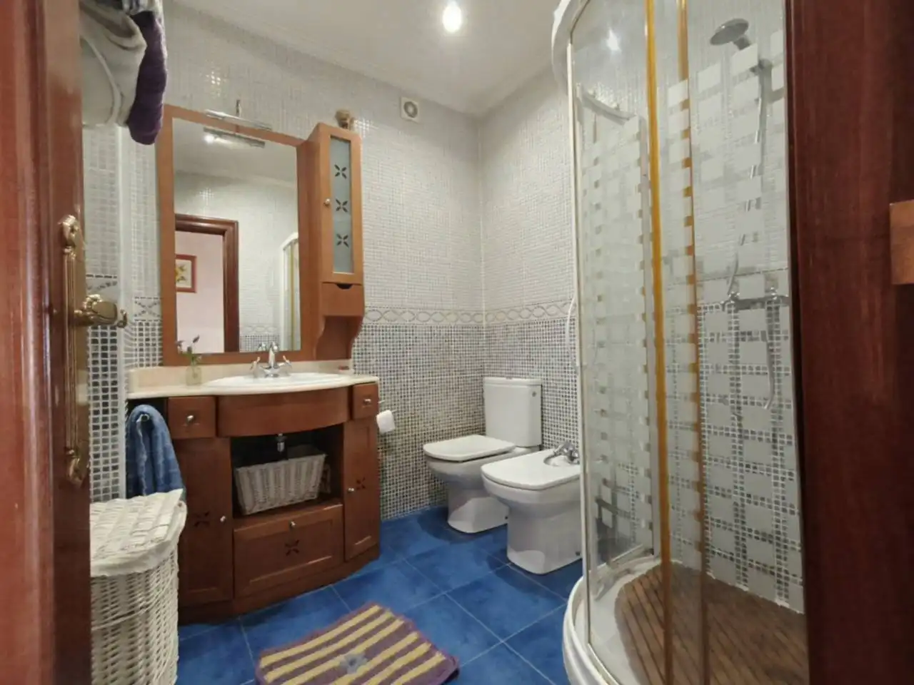 Bany de Casa o xalet en venda en Muskiz amb Jardí privat i Terrassa