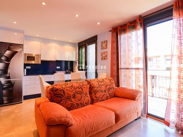 Piso en Alquiler en INSTITUTO OBRERO en Ciutat de les Ciències i de les Arts - Justicia