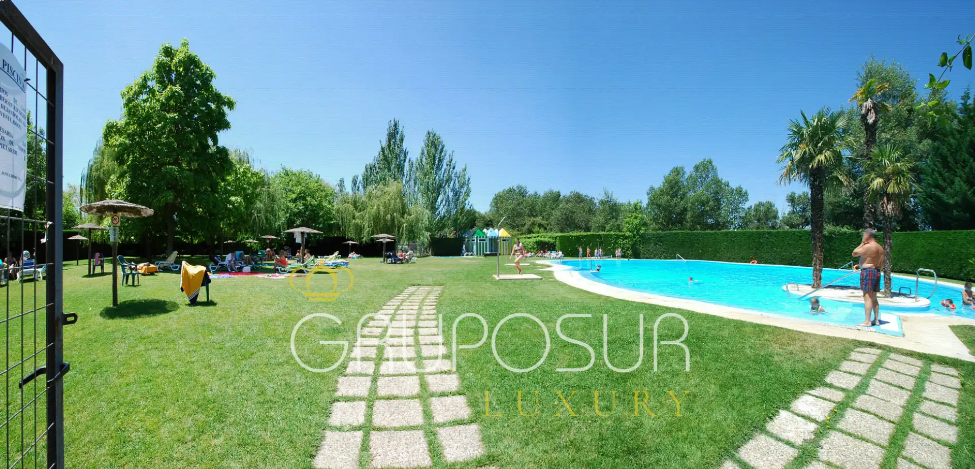 Piscina de Casa o xalet en venda en Boecillo amb Aire condicionat, Calefacció i Jardí privat