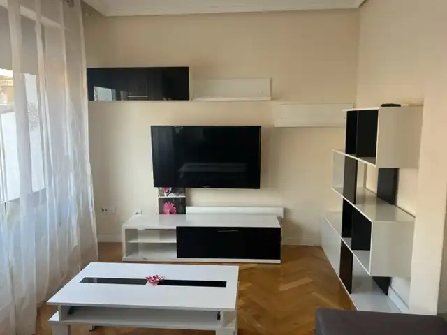Living room of Flat for rent in Puertollano  with Air Conditioner, Heating and Parquet flooring