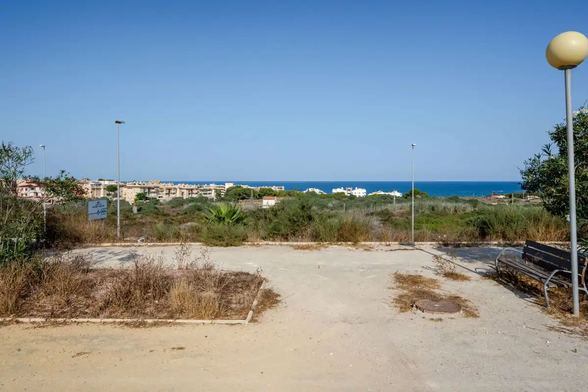 Dúplex en venda en Guardamar del Segura amb Aire condicionat, Calefacció i Jardí privat