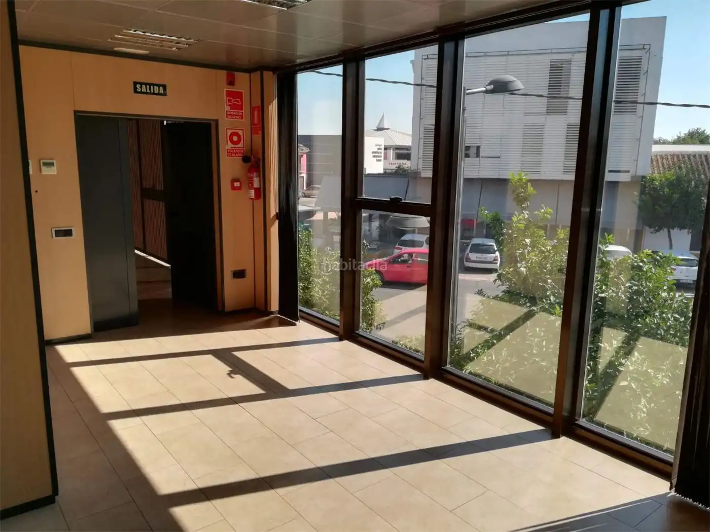 Büro zur Miete in Avenida Blas Infante 67, imagen 5