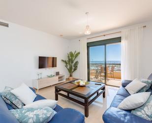 Living room of Flat to rent in Marbella  with Terrace, Furnished and Community pool