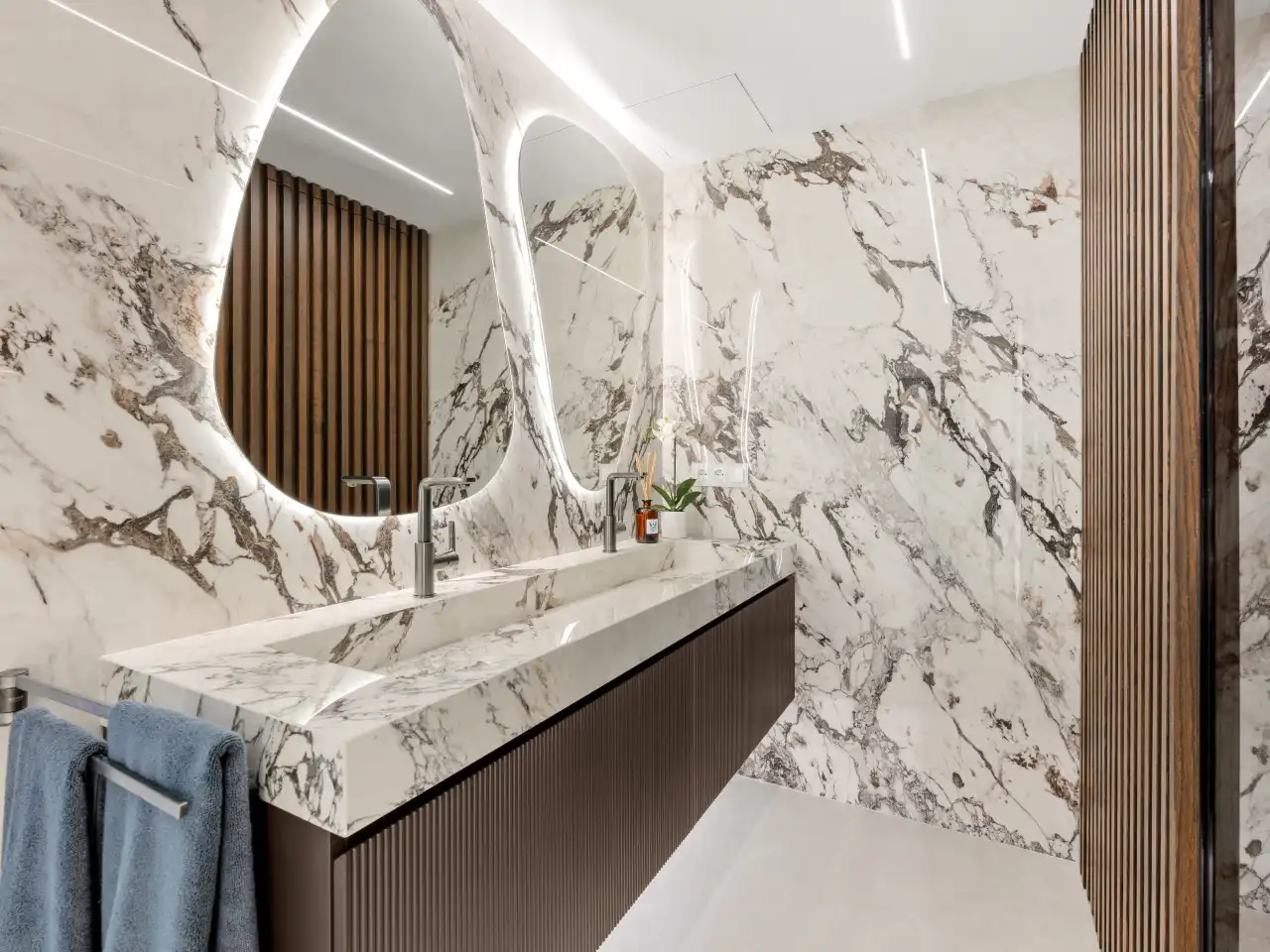 Baño de Piso en venta en Marbella con Aire acondicionado, Calefacción y Terraza