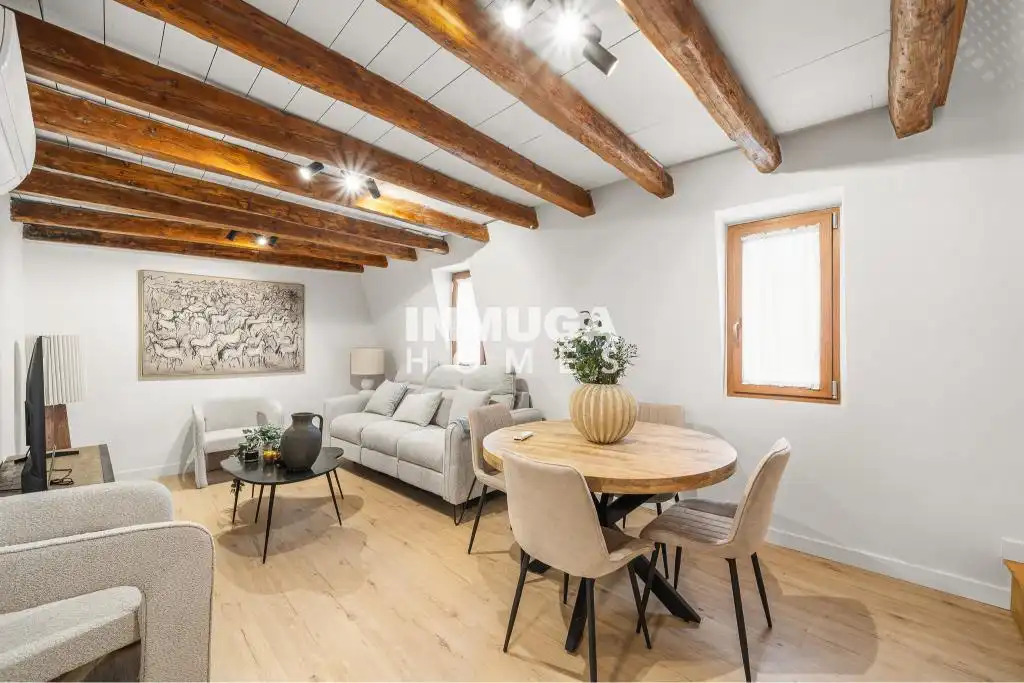 Sala d'estar de Dúplex en venda en Madrid amb Aire condicionat i Calefacció