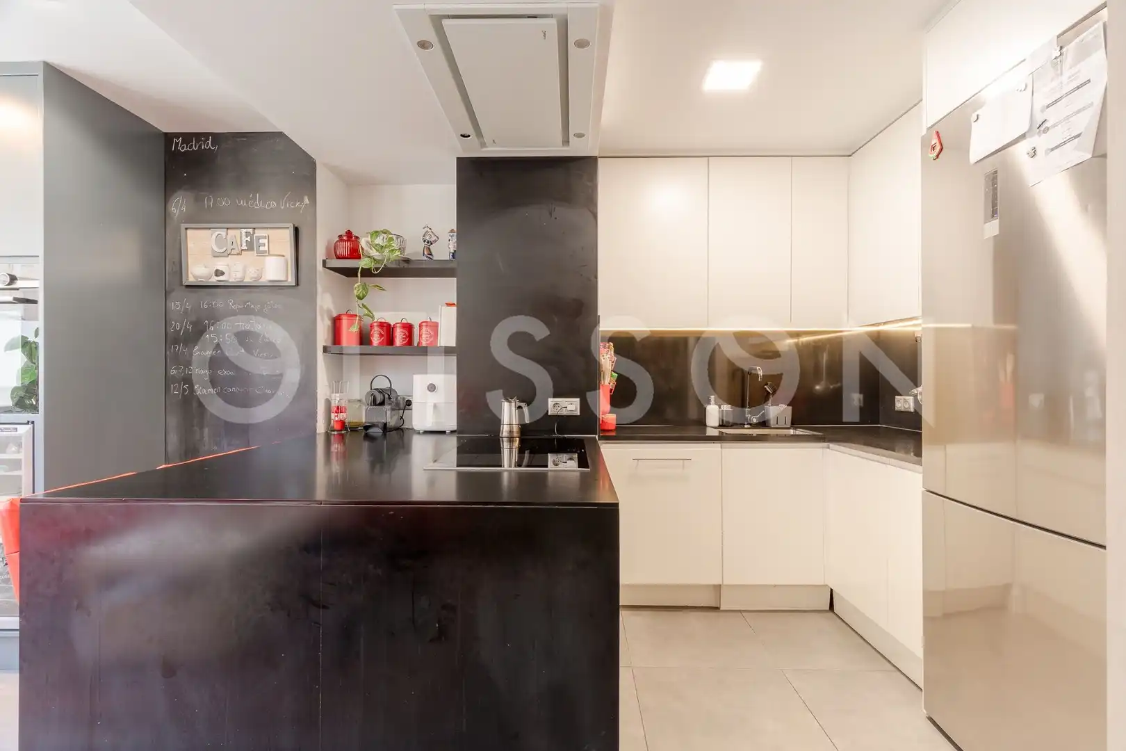 Küche von Maisonette zum Verkauf in  Madrid Capital mit Heizung