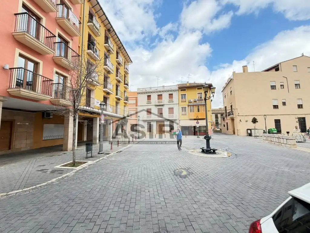 Außenansicht von Büro zum Verkauf in Alzira