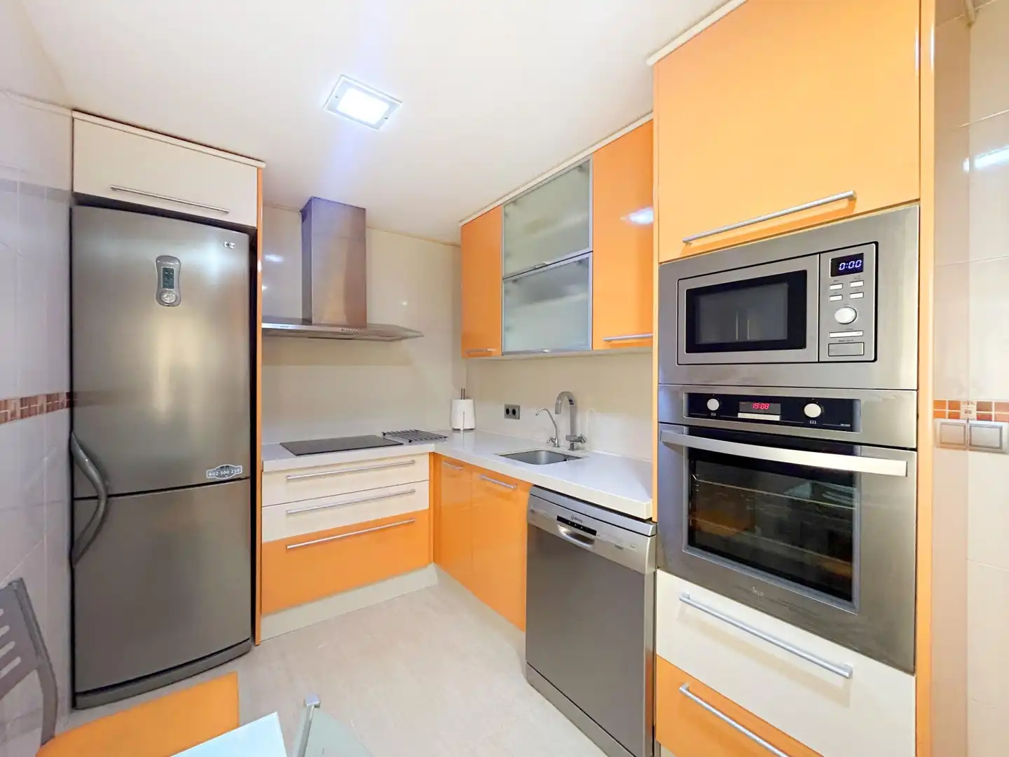 Cocina de Piso en venta en Monforte del Cid con Aire acondicionado, Calefacción y Alarma