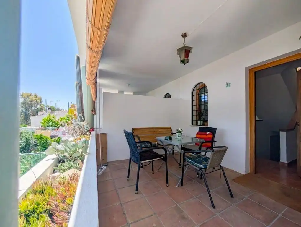 Terrassa de Casa o xalet en venda en Jun amb Calefacció i Terrassa