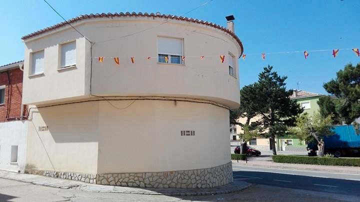 Exterior view of House or chalet for sale in Talayuelas  with Terrace and Balcony