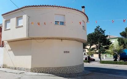 Vista exterior de Casa o xalet en venda en Talayuelas amb Terrassa i Balcó