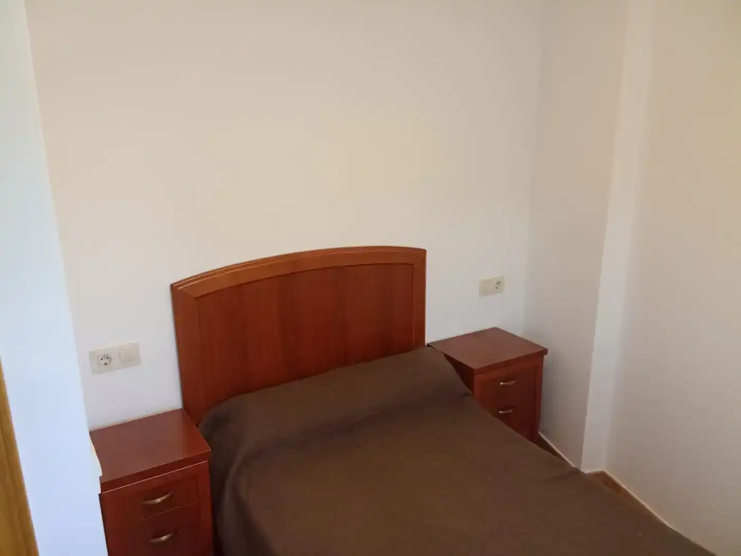 Dormitori de Casa adosada en venda en San Justo amb Jardí privat, Traster i Moblat