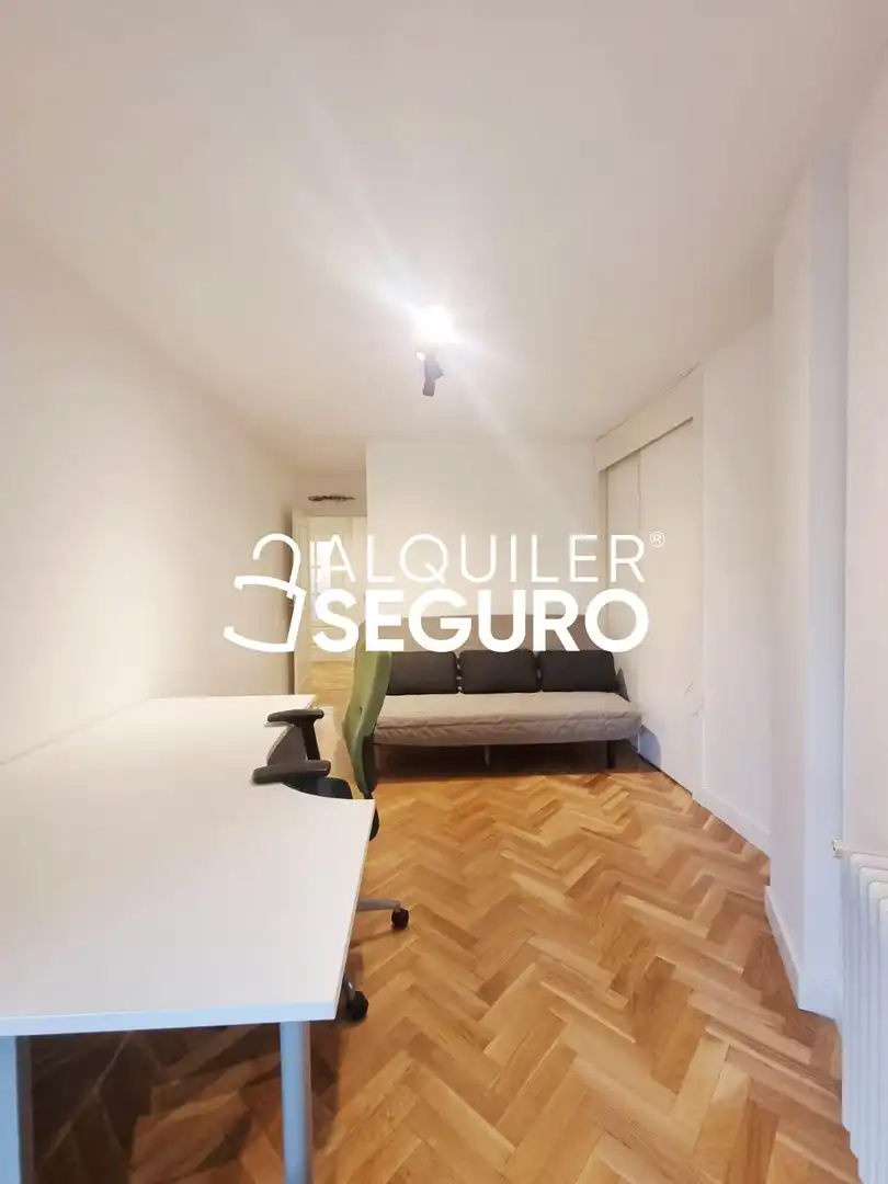 Schlafzimmer von Wohnung zur Miete in Majadahonda mit Heizung, Terrasse und Abstellraum