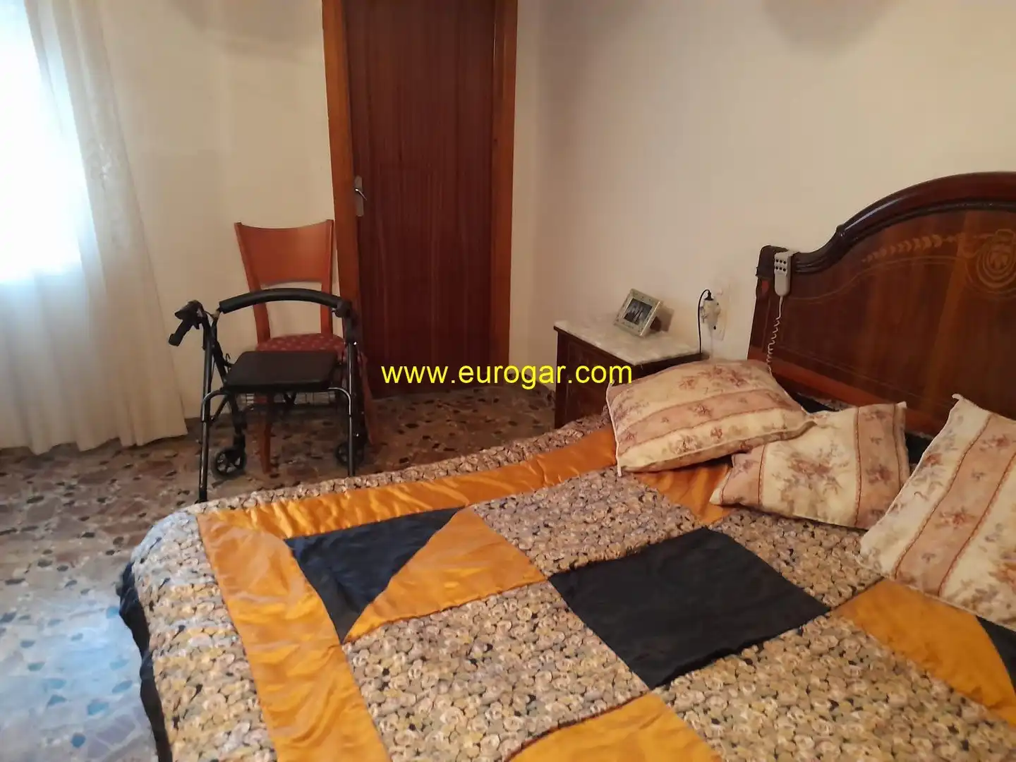 Dormitori de Casa o xalet en venda en Chiva