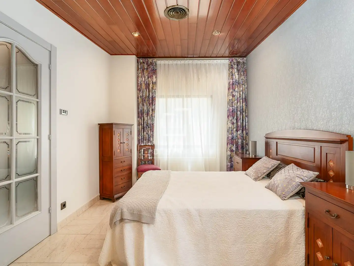 Dormitori de Àtic en venda en Barcelona amb Aire condicionat, Terrassa i Balcó